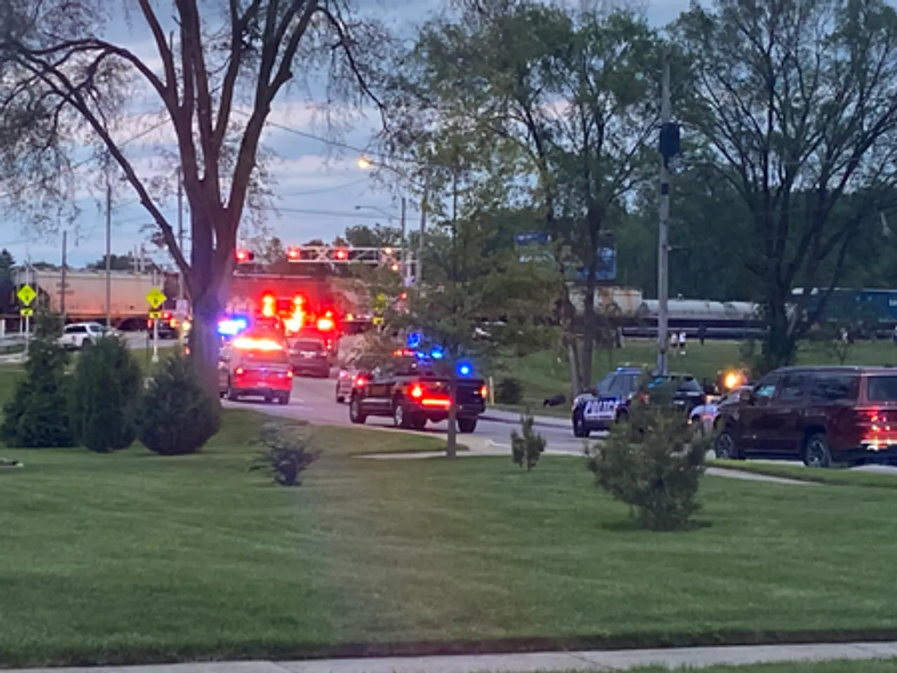 US: Two Dead, one missing after train strikes pedestrians in Ohio