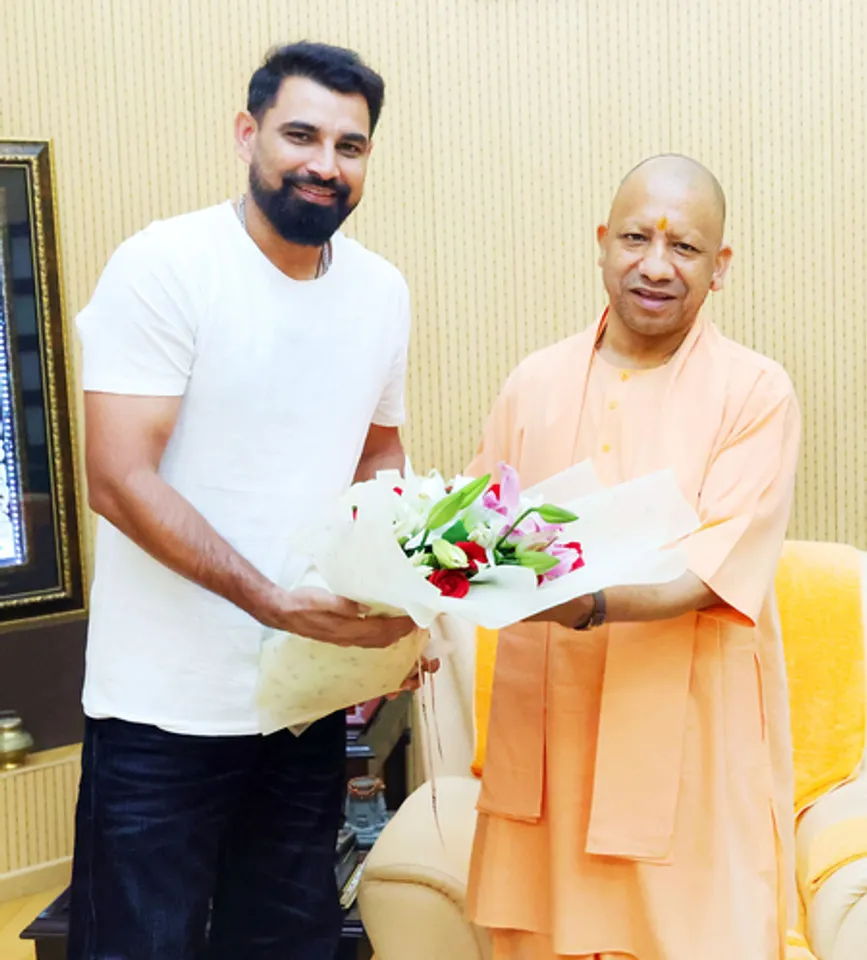 भारतीय क्रिकेटर मोहम्मद शमी ने की सीएम योगी से मुलाकात