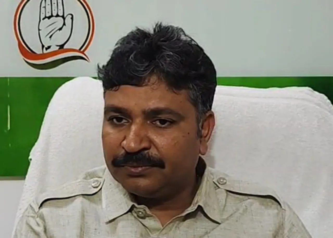 कुछ लोगों से घिरे हैं मुख्यमंत्री भजनलाल शर्मा, फैसले लेने की स्थिति में नहीं हैं: टीका राम जूली