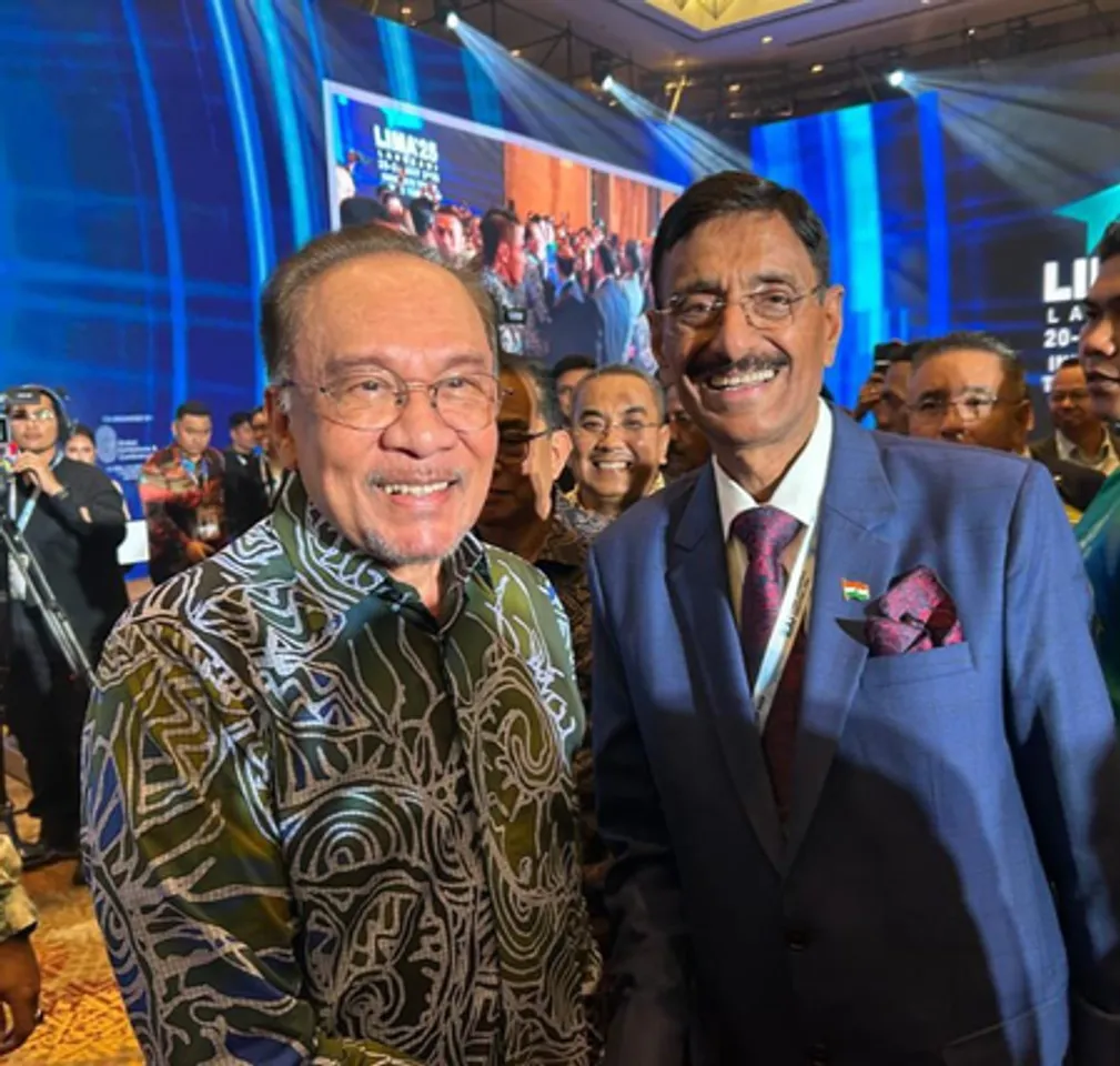 MoS Sanjay Seth meets Malaysian PM Ibrahim at LIMA 2025