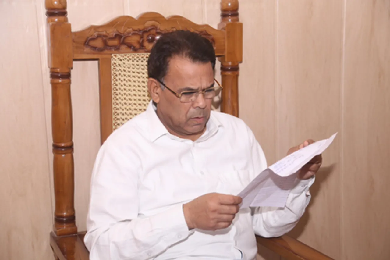 ब्रजेश पाठक के डीएनए के बारे में बात करना सपा के नैतिक पतन को दर्शाता है : नरेंद्र कश्यप