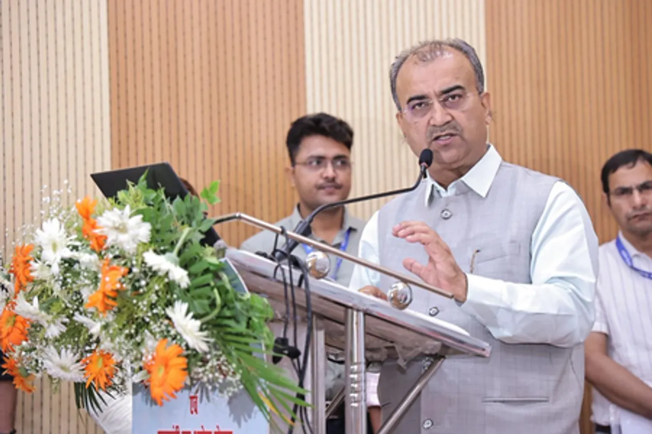 पटना में 'आयुष्मान भारत' और 'मुख्यमंत्री जन आरोग्य योजना' का राज्यस्तरीय कार्यशाला आयोजित