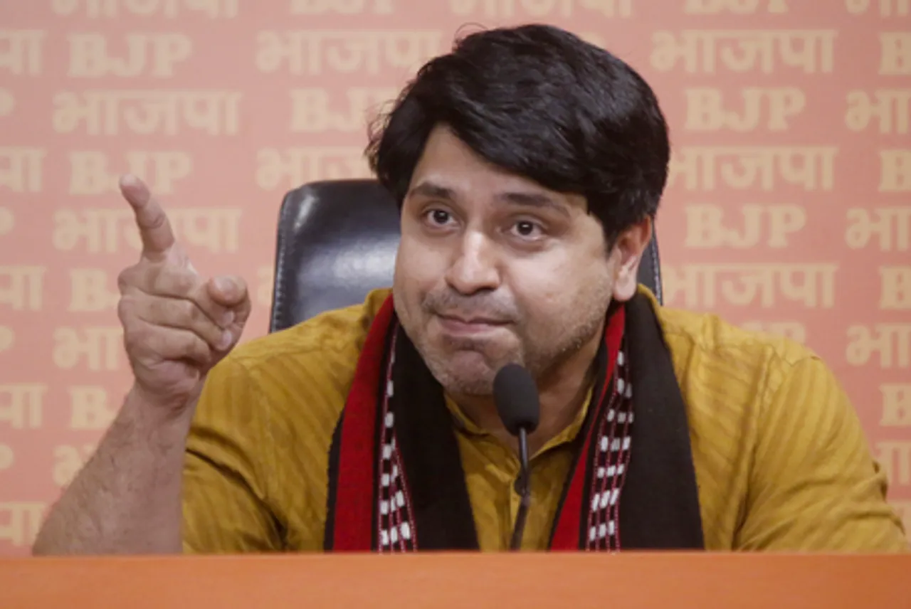 शहजाद पूनावाला का खड़गे पर तंज, 'पाकिस्तान के यूट्यूब कंटेंट क्रिएटर की तरह कर रहें बात'