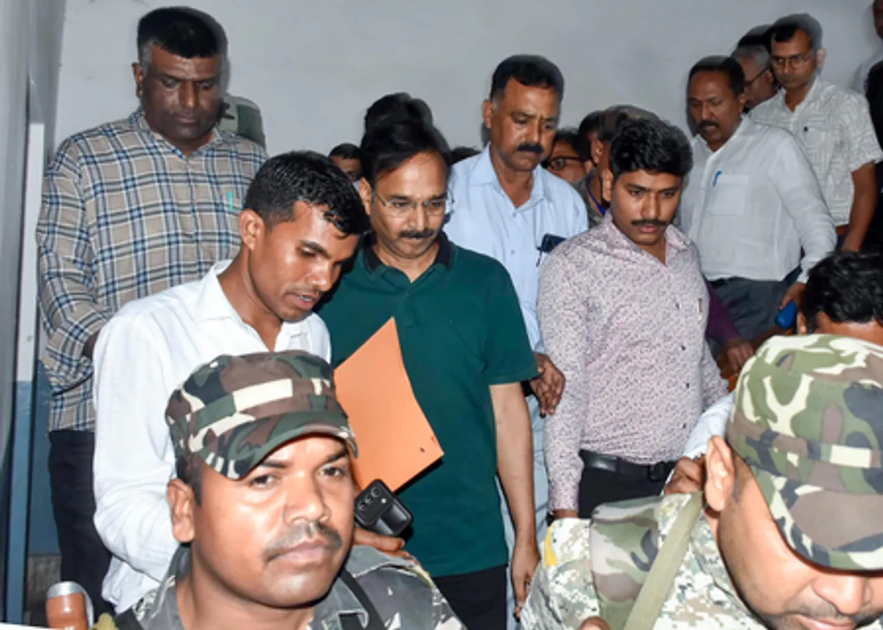 Ranchi: IAS officer Vinay Choubey arrested in liquor scam case