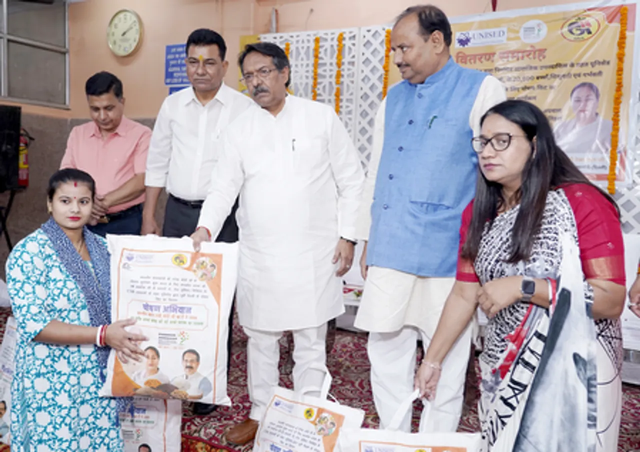 New Delhi: Harsh Malhotra Distributes Nutrition Kits under Poshan Abhiyan