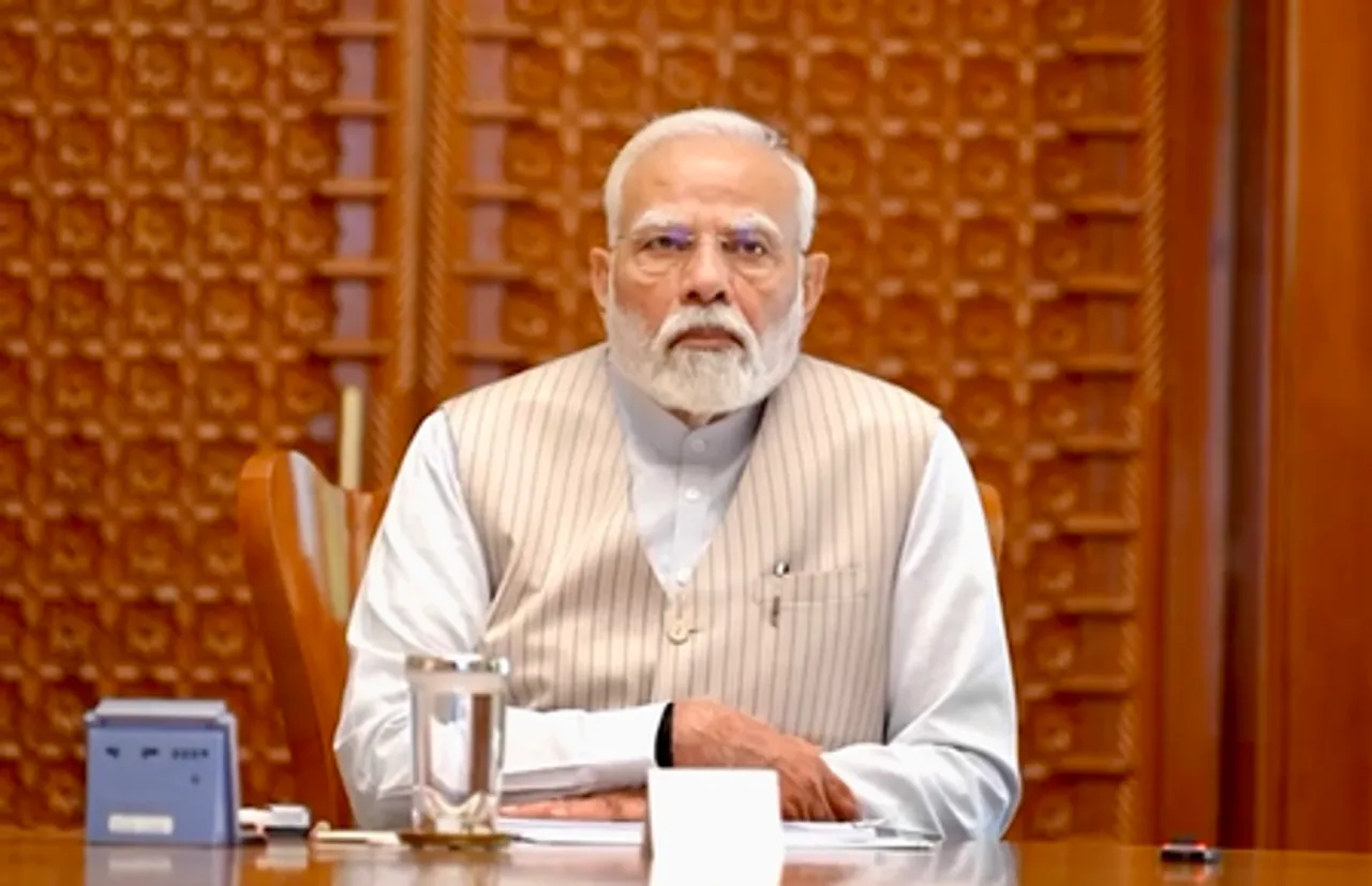 महिलाएं ड्रोन दीदी बनकर खेती में नई क्रांति ला रही हैं : पीएम मोदी