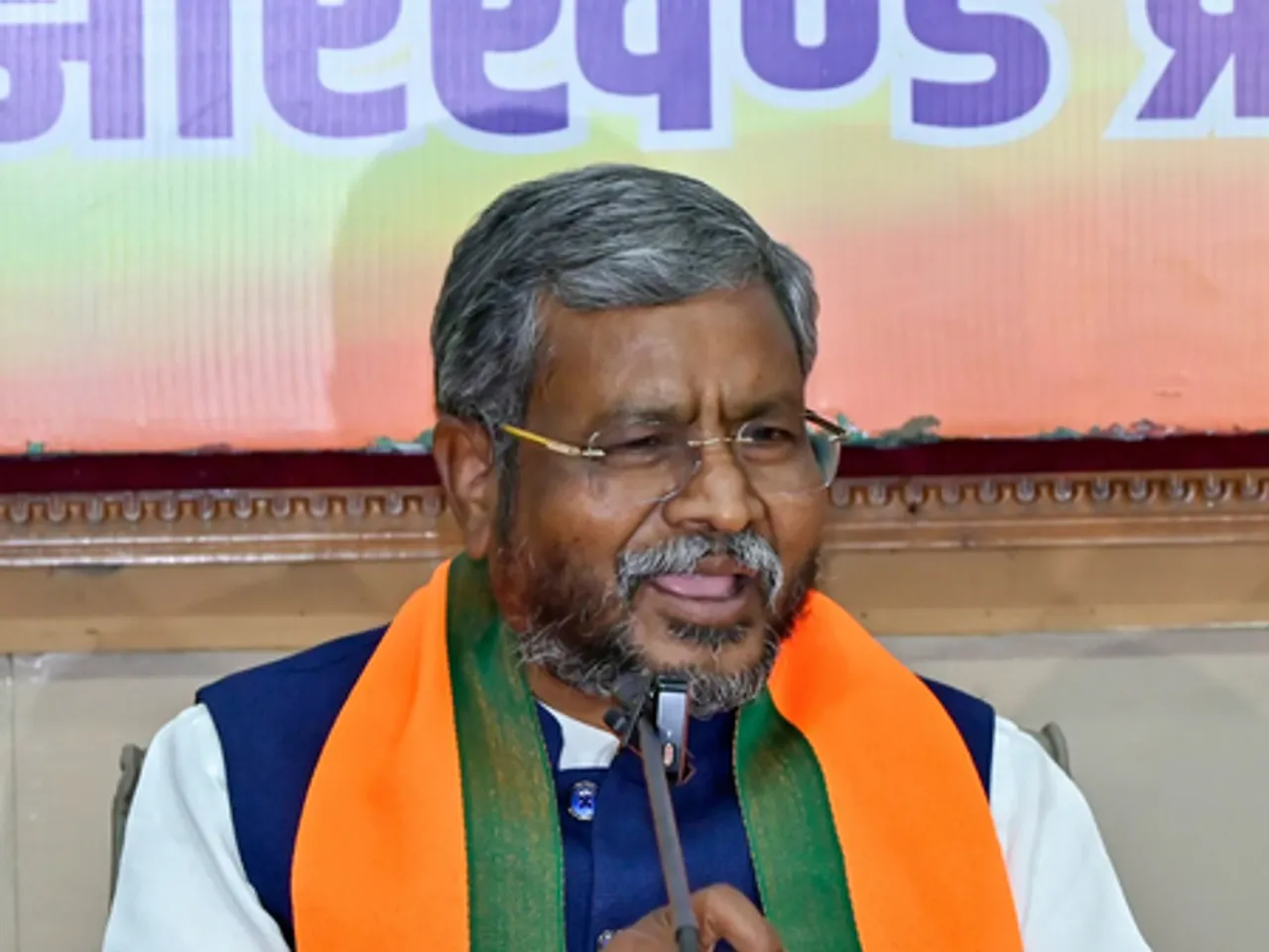झारखंड में हजारों पारा शिक्षकों को हटाने के आदेश पर भड़के नेता प्रतिपक्ष बाबूलाल, कहा- तत्काल निर्णय वापस लें
