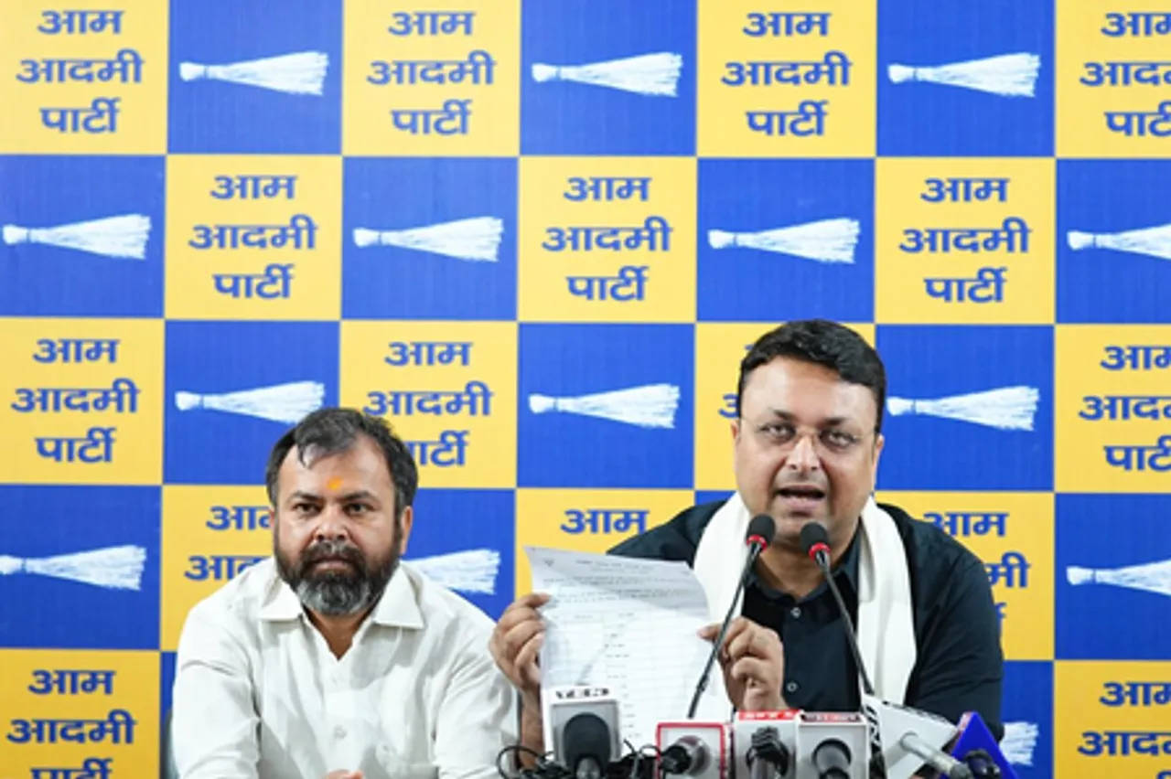 भाजपा का रवैया पूर्वांचल विरोधी, 14 जिलाध्यक्षों में एक भी पूर्वांचल से नहीं : ऋतुराज झा