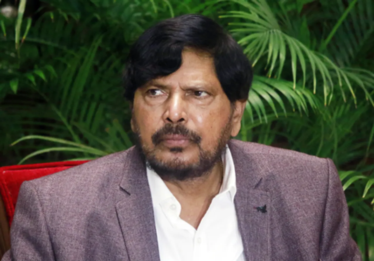 कांग्रेस ने खड़गे को मुख्यमंत्री नहीं बनाया, उनके नेता सामाजिक न्याय की बात न करें : रामदास आठवले