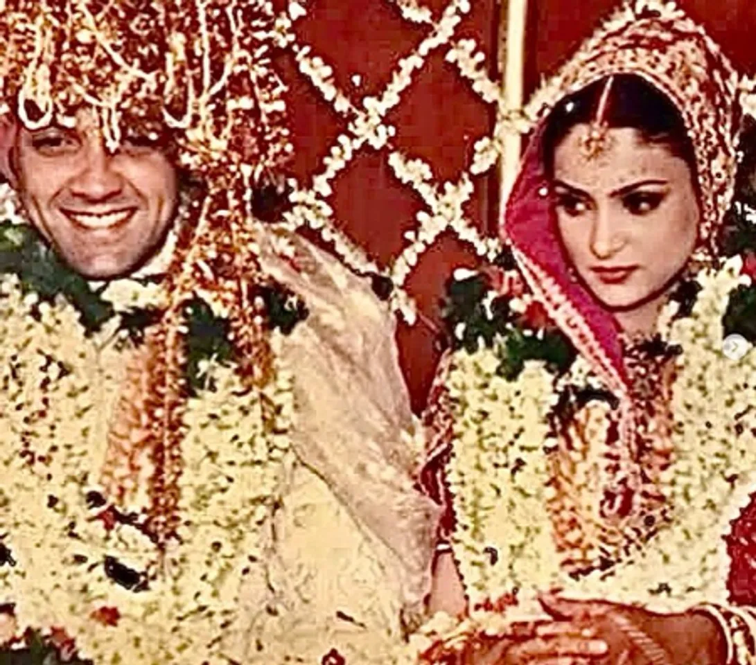 बॉबी और तान्या की सालगिरह पर धर्मेंद्र ने लुटाया प्यार, कहा- 'आपको जिंदगी की सारी खुशियां मिलें' (photo: Dharmendra/instagram)