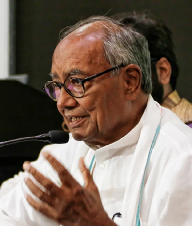 जीतू पटवारी के भाइयों पर दर्ज मामले की जांच नहीं हुई तो कांग्रेस करेगी प्रदर्शन: दिग्विजय सिंह