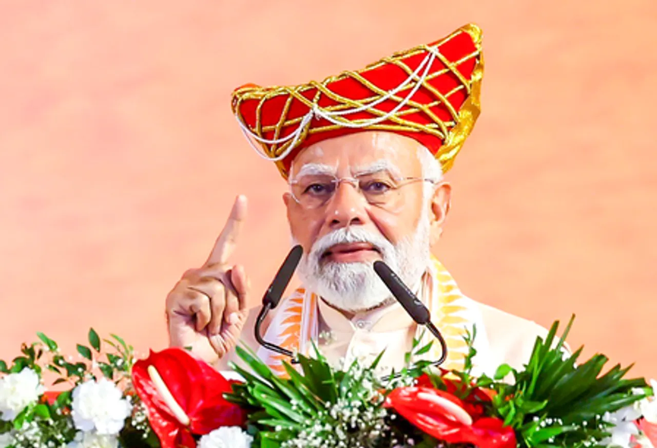 Bhopal: PM Modi Participates in Devi Ahilyabai Mahila Sashaktikaran Mahasammelan