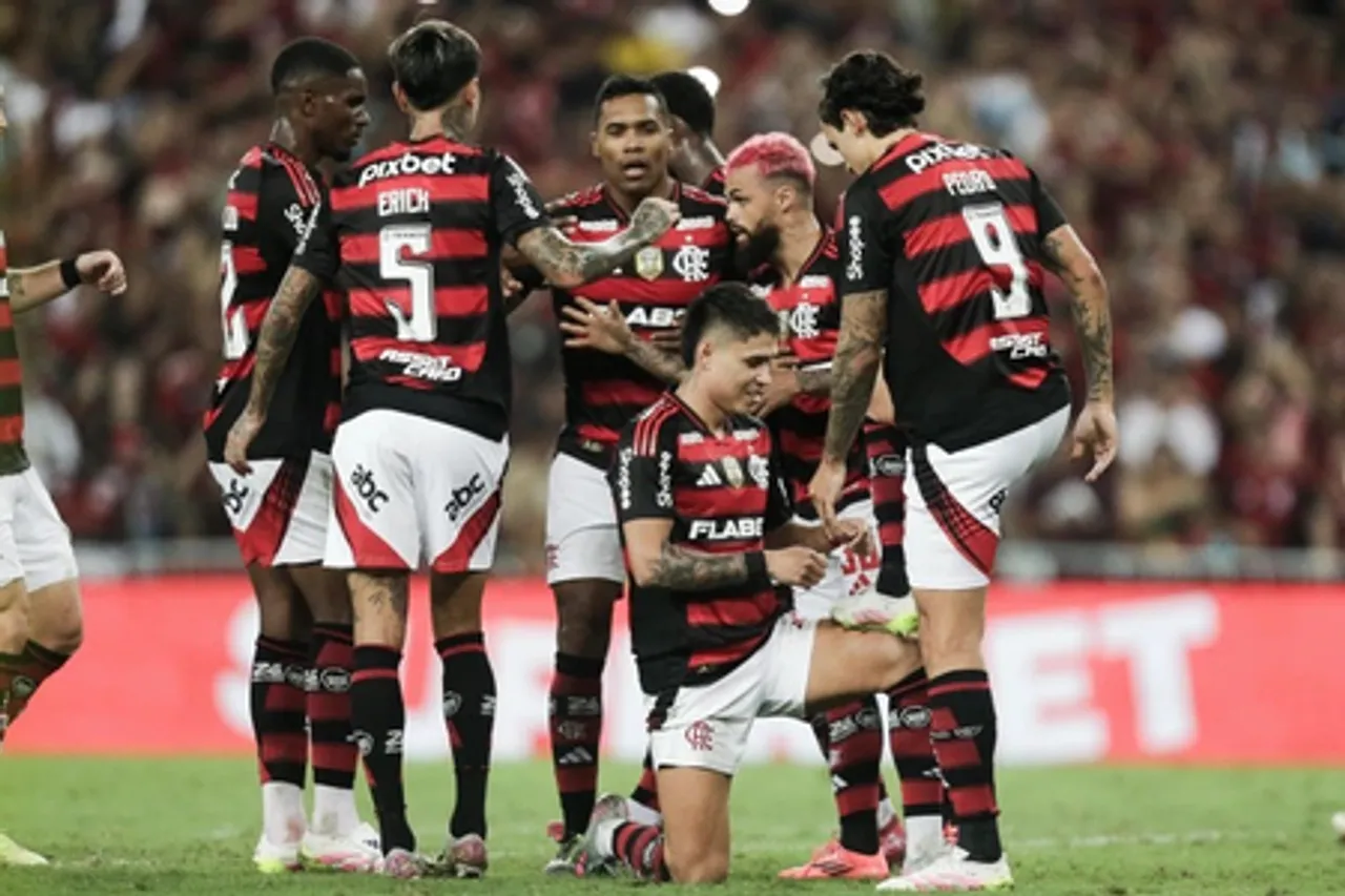Brazil's Serie A: Flamengo cruises, Neymar sees red