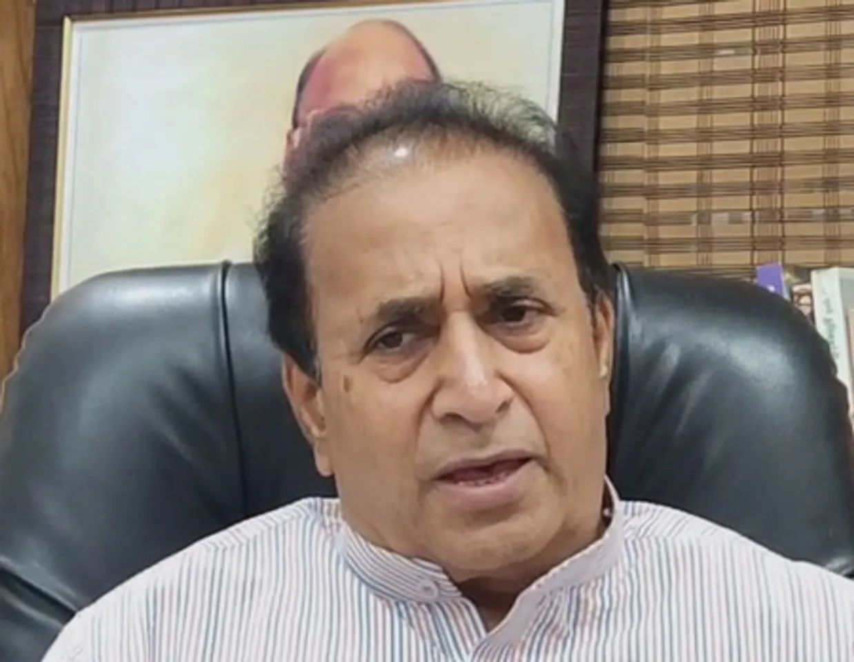 महिला सरकारी कर्मचारियों से लाडली बहना योजना की राशि वसूलने पर अनिल देशमुख ने उठाए सवाल