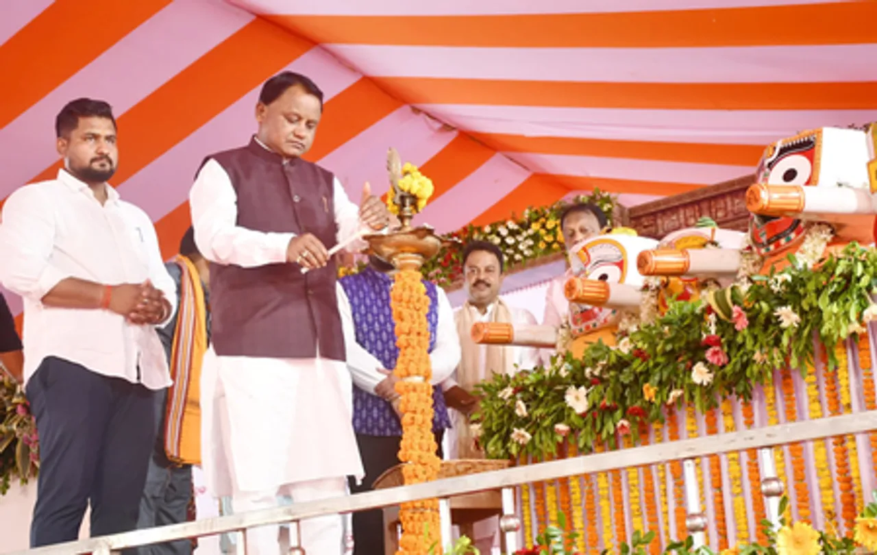 ओडिशा: सीएम मोहन चरण माझी ने भद्रक जिले में 13 विकास परियोजनाओं का किया उद्घाटन और शिलान्यास