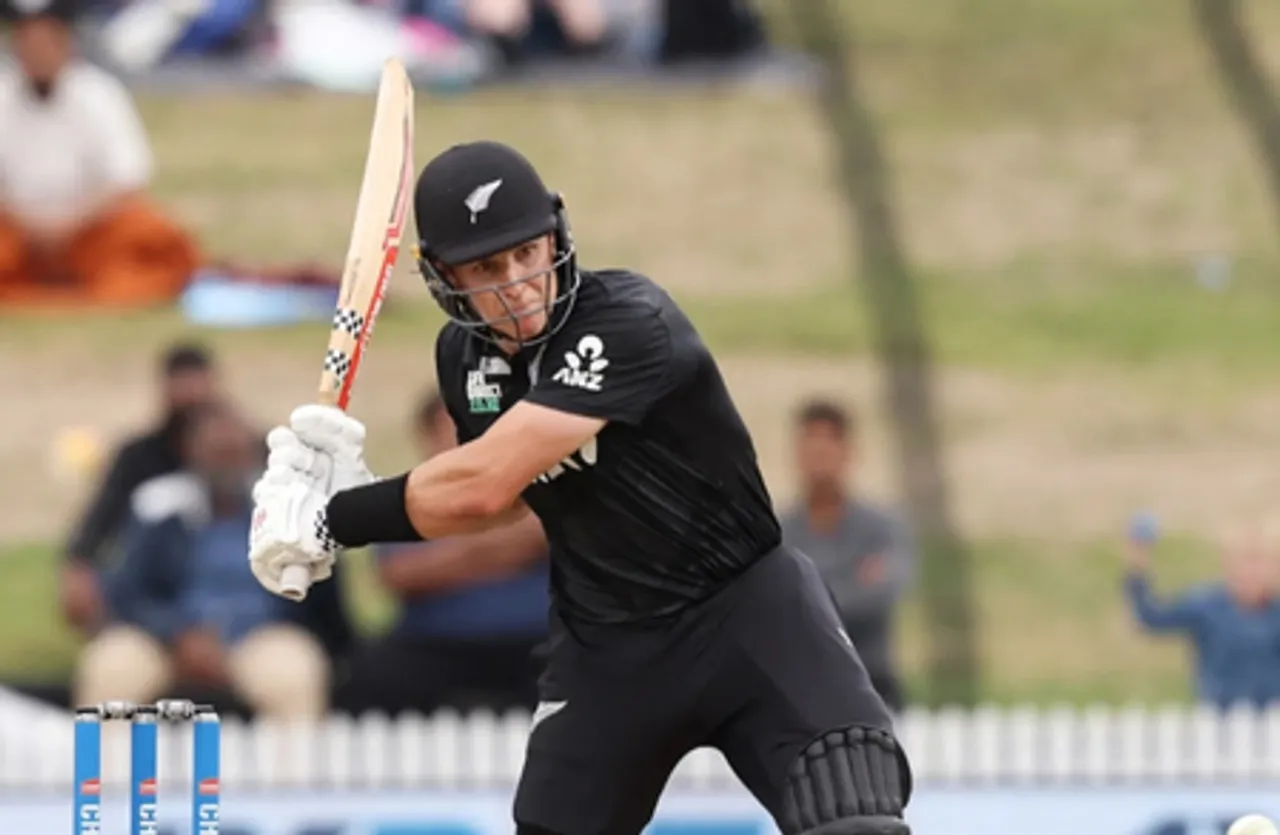 Hay, Abbbas, Foulks & Ashok get maiden NZ's central contracts