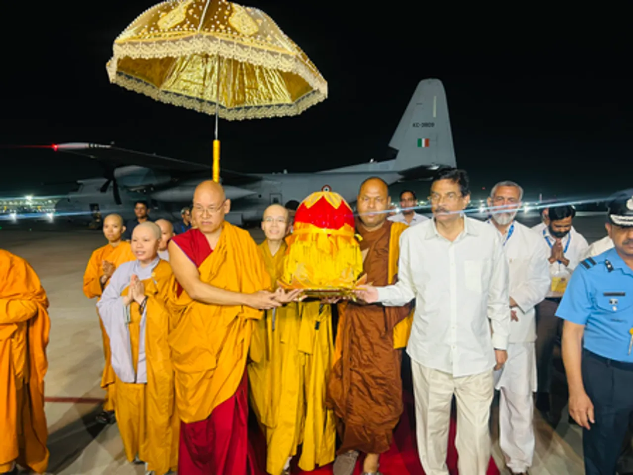 After month-long exposition in Vietnam, holy Buddha relics return to India