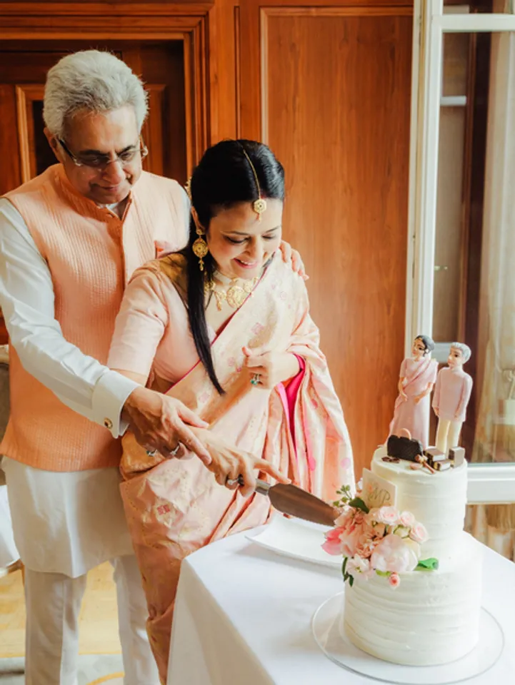टीएमसी सांसद महुआ मोइत्रा और बीजेडी नेता पिनाकी मिश्रा ने की शादी, महुआ ने दी जानकारी