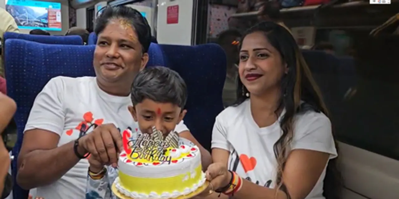 चिनाव ब्रिज पर वंदे भारत ट्रेन में मनाया बच्‍चे का जन्‍मदिन, जताया पीएम मोदी का आभार