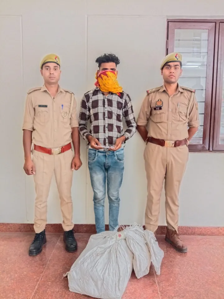 मोबाइल टॉवर से आरआरयू चोरी करने वाला अभियुक्त गिरफ्तार, चोरी का माल और अवैध चाकू बरामद