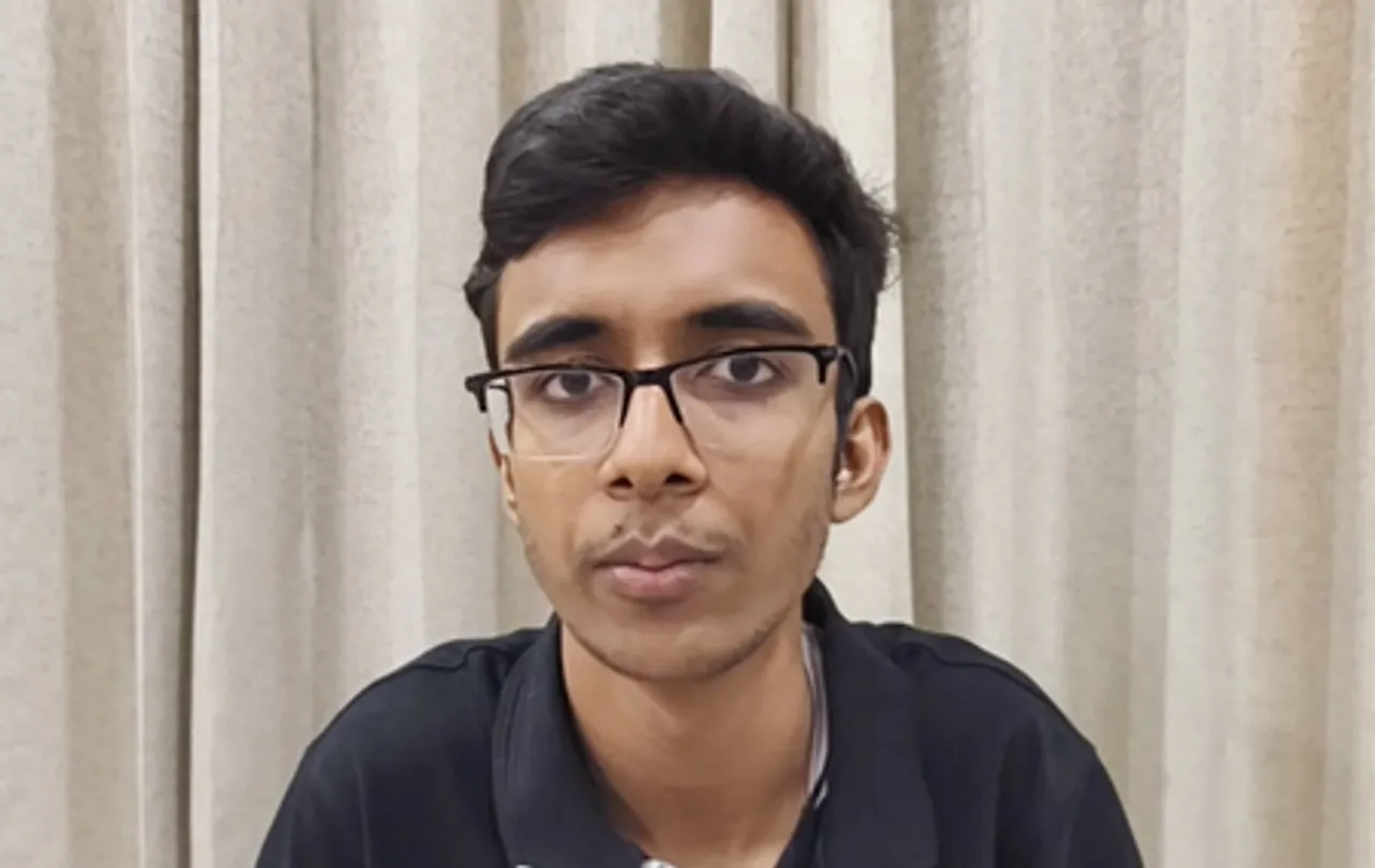 हिसार के सक्षम ने जेईई एडवांस में हासिल की दूसरी रैंक, आईआईटी बॉम्बे से कंप्यूटर साइंस पढ़ने का सपना