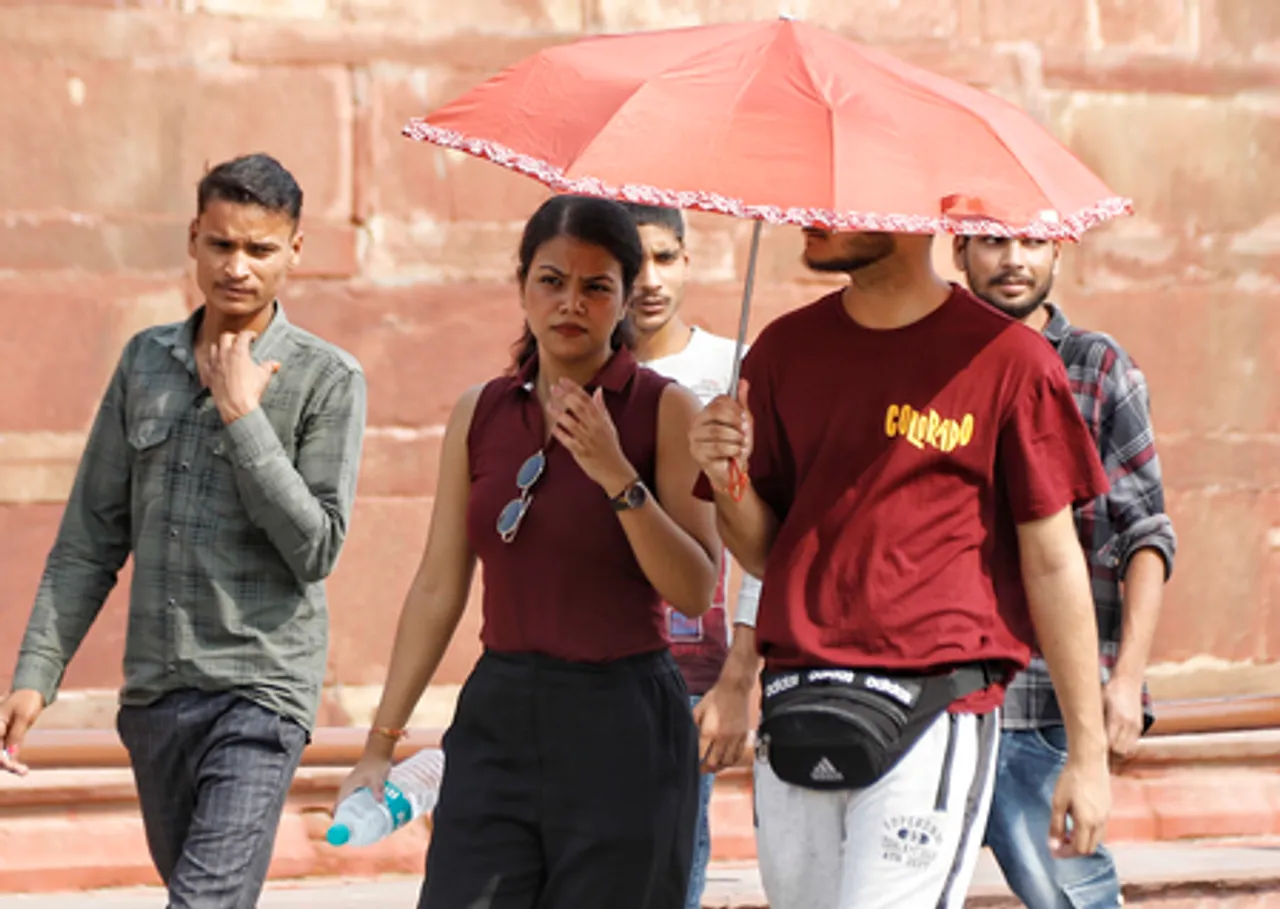 एनसीआर में भीषण गर्मी का कहर जारी, अगले दो दिनों तक हीट वेव का अलर्ट जारी