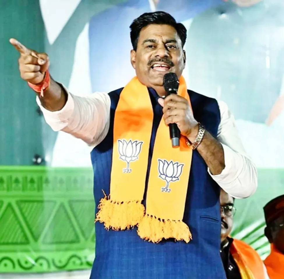 कांग्रेस पार्टी गांधी परिवार की गुलाम, सच्चाई पचाने का सामर्थ्य नहीं: रामेश्वर शर्मा