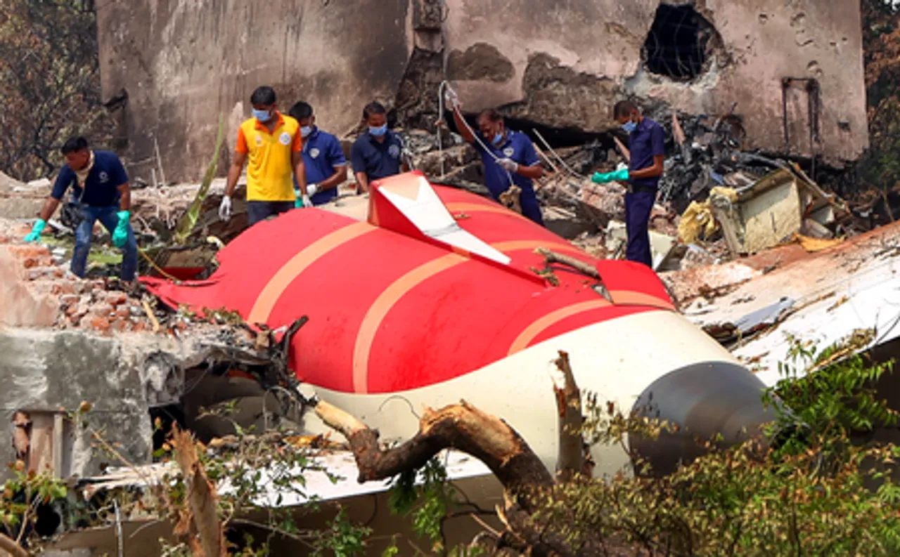 Ahmedabad: Efforts underway to remove AI-171 wreckage