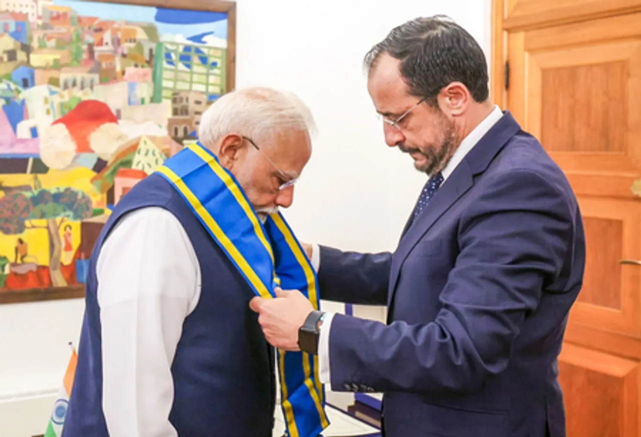 विश्व पटल पर भारत का बढ़ा मान, साइप्रस के सर्वोच्च सम्मान से पीएम मोदी नवाजे गए, अब तक 23 देशों ने किया सम्मानित