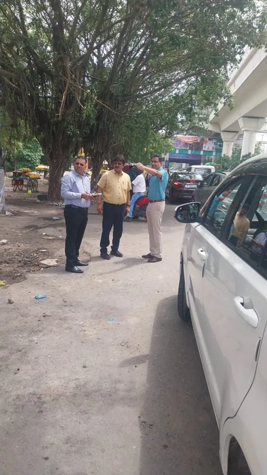 एक्शन में नोएडा प्राधिकरण, दो कंपनियों पर 6 लाख का जुर्माना, अधिकारियों को सख्त निर्देश