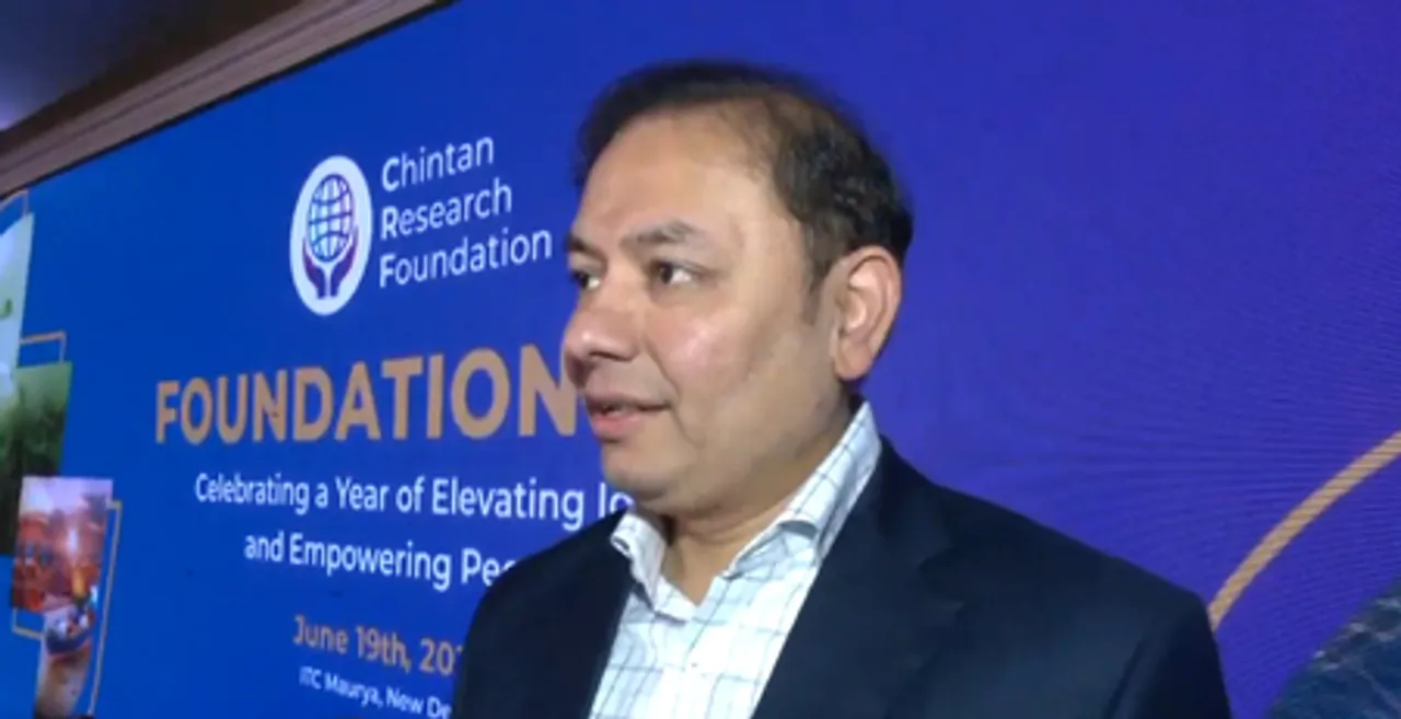 एनर्जी ट्रांजिशन में सही दिशा में बढ़ रहा है भारत : प्रणव अदाणी