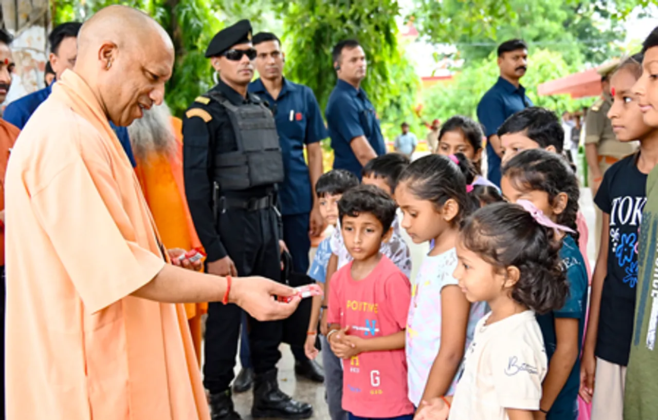 Gorakhpur: CM Yogi Adityanath Holds Janata Darshan at Gorakhnath Mandir