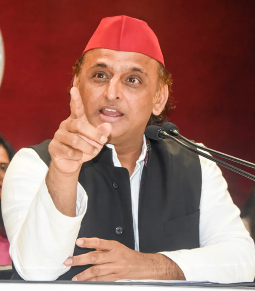Lucknow: Akhilesh Yadav addresses press conference