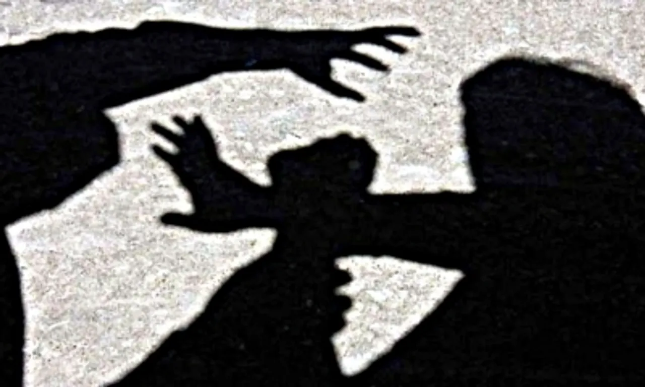 उत्तर प्रदेश: मुरादाबाद में छेड़छाड़ का विरोध करने पर लड़की और उसके पिता से मारपीट
