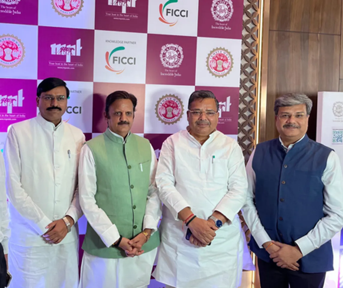 पर्यटन को बढ़ावा देने के लिए मध्य प्रदेश और उत्तर प्रदेश के बीच हुआ एमओयू
