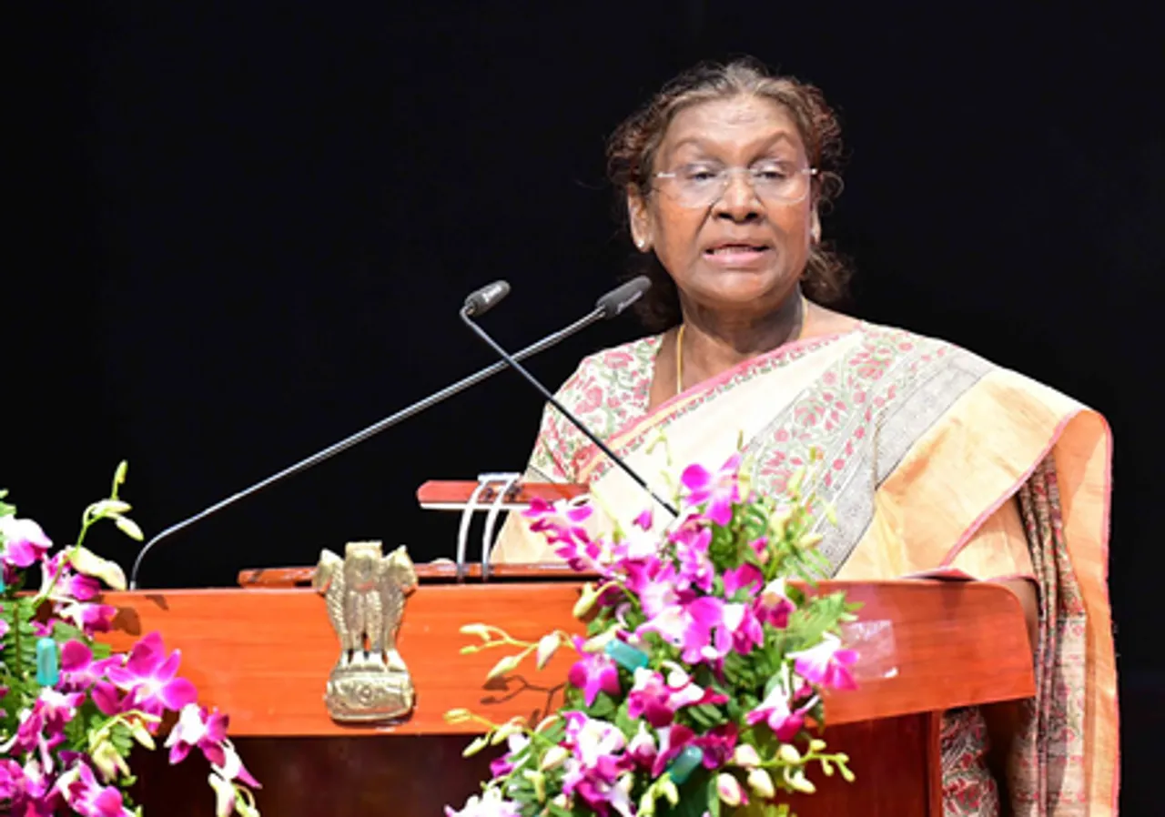 President Murmu Inaugurates and Lays Foundation Stones at Gorakhnath University