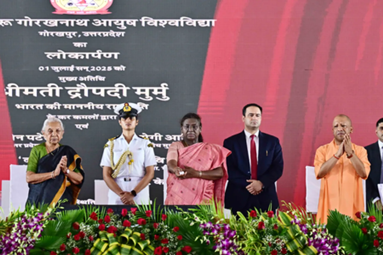 राष्ट्रपति मुर्मू ने महायोगी गुरु गोरखनाथ आयुष विश्वविद्यालय का किया उद्घाटन
