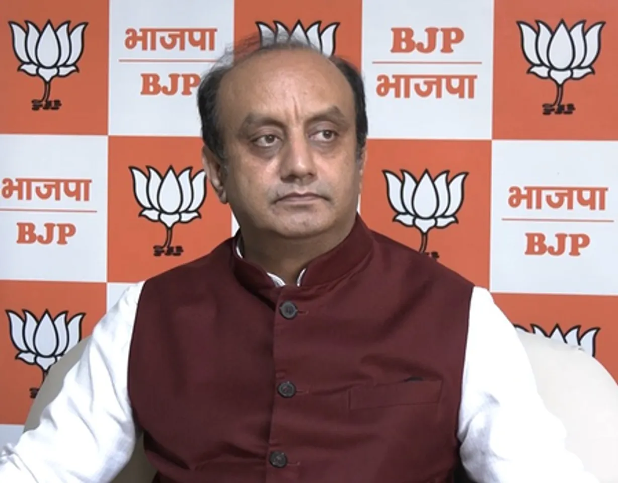 मोदी विरोध का चश्मा हटाने पर कांग्रेस को देश की असली तस्वीर और मानचित्रों की लकीर साफ दिखेगी : सुधांशु त्रिवेदी