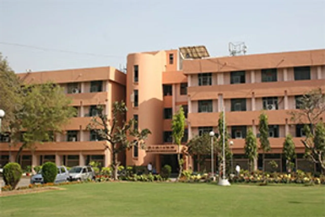 एनआईपीसीसीडी का बदला नाम, अब सावित्रीबाई फुले राष्ट्रीय महिला एवं बाल विकास के नाम से जाना जाएगा संस्थान