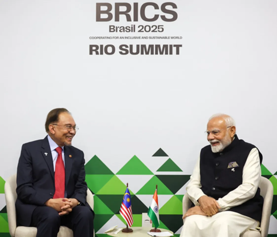 PM Modi, Malaysian counterpart review progress in bilateral ties