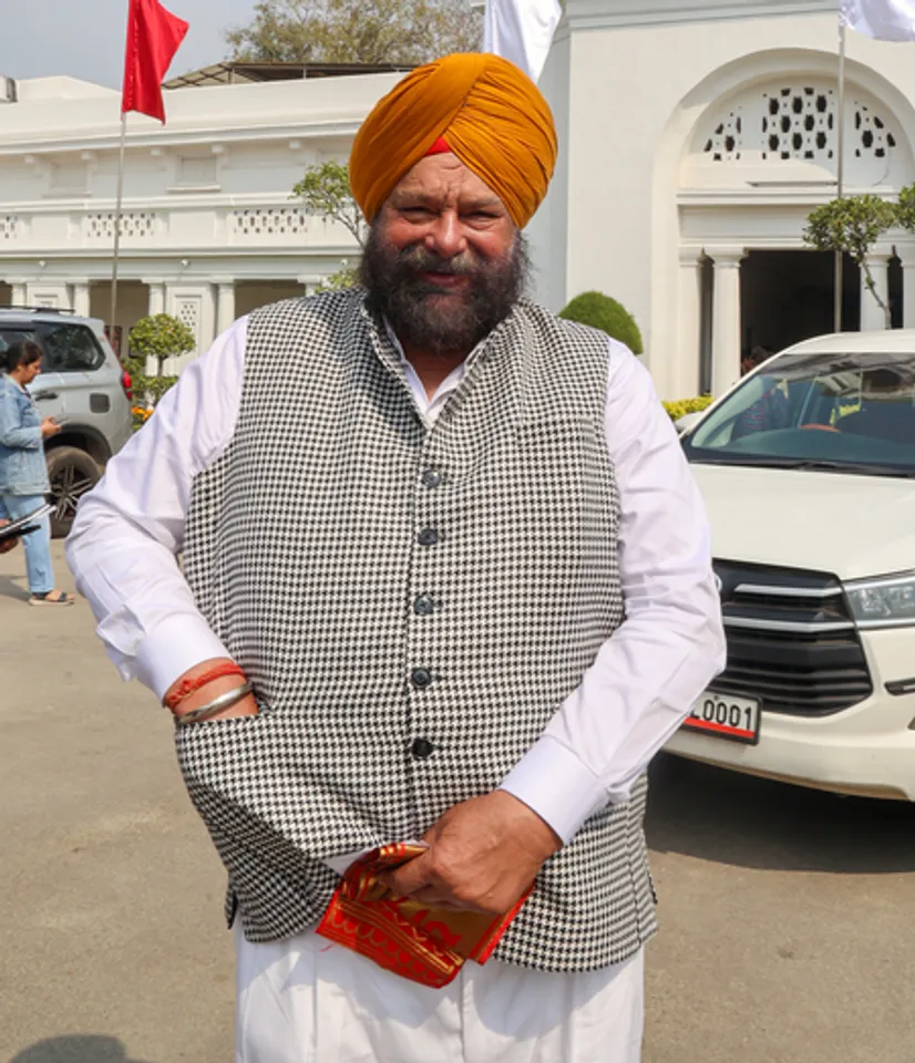 दिल्ली में जहां से कांवड़ निकलेगी, वहां हर हाल में मीट की दुकान बंद कराएंगे: तरविंदर सिंह मारवाह