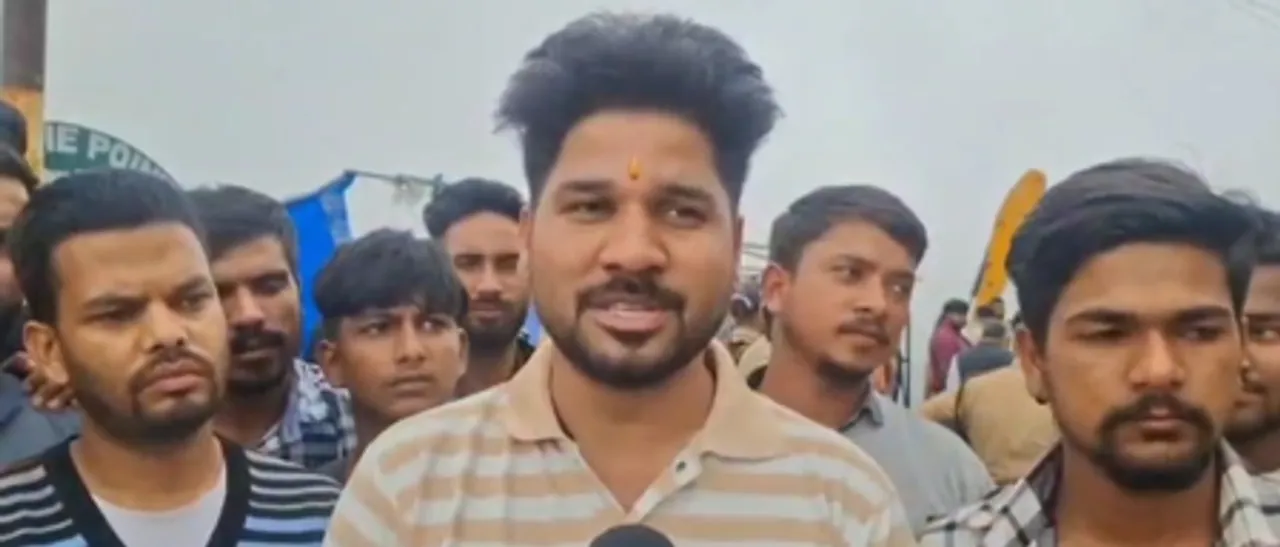 उत्तराखंड: नैनीताल में अतिक्रमण पर चला प्रशासन का डंडा, 10 अवैध दुकानें ध्वस्त