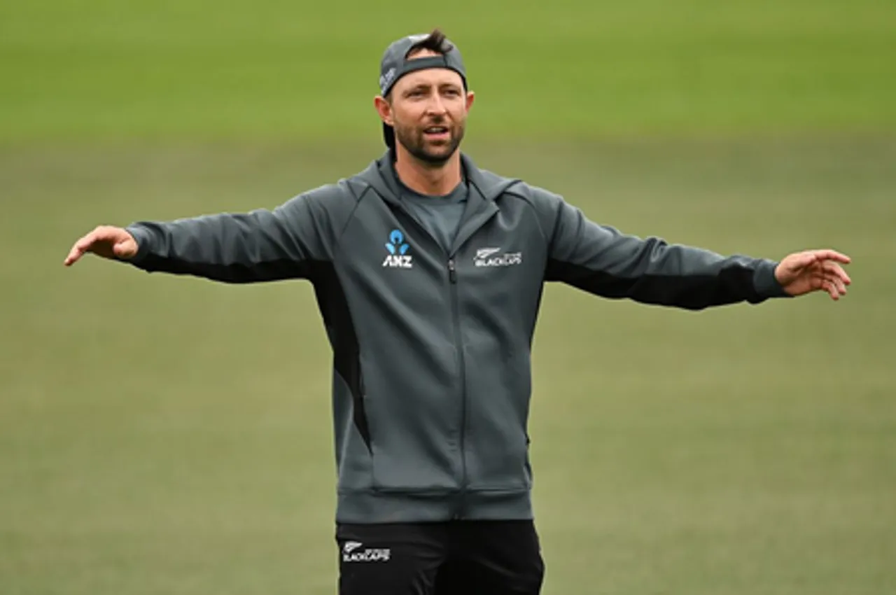 Conway, Hay, Neesham and Robinson called into NZ's T20I squad for Zimbabwe Tri-Series