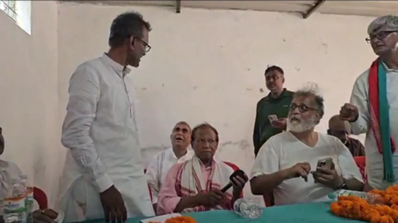 बापू की कर्मभूमि मोतिहारी में उनके प्रपौत्र के साथ दुर्व्यवहार, समझा-बुझारकर मामला शांत