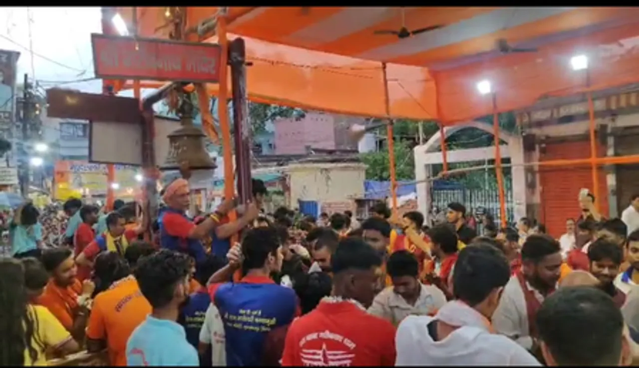 श्रावण की पहली सोमवारी : बिहार के शिव मंदिरों में भक्तों का लगा तांता, गूंजे 'हर-हर महादेव' के जयकारे