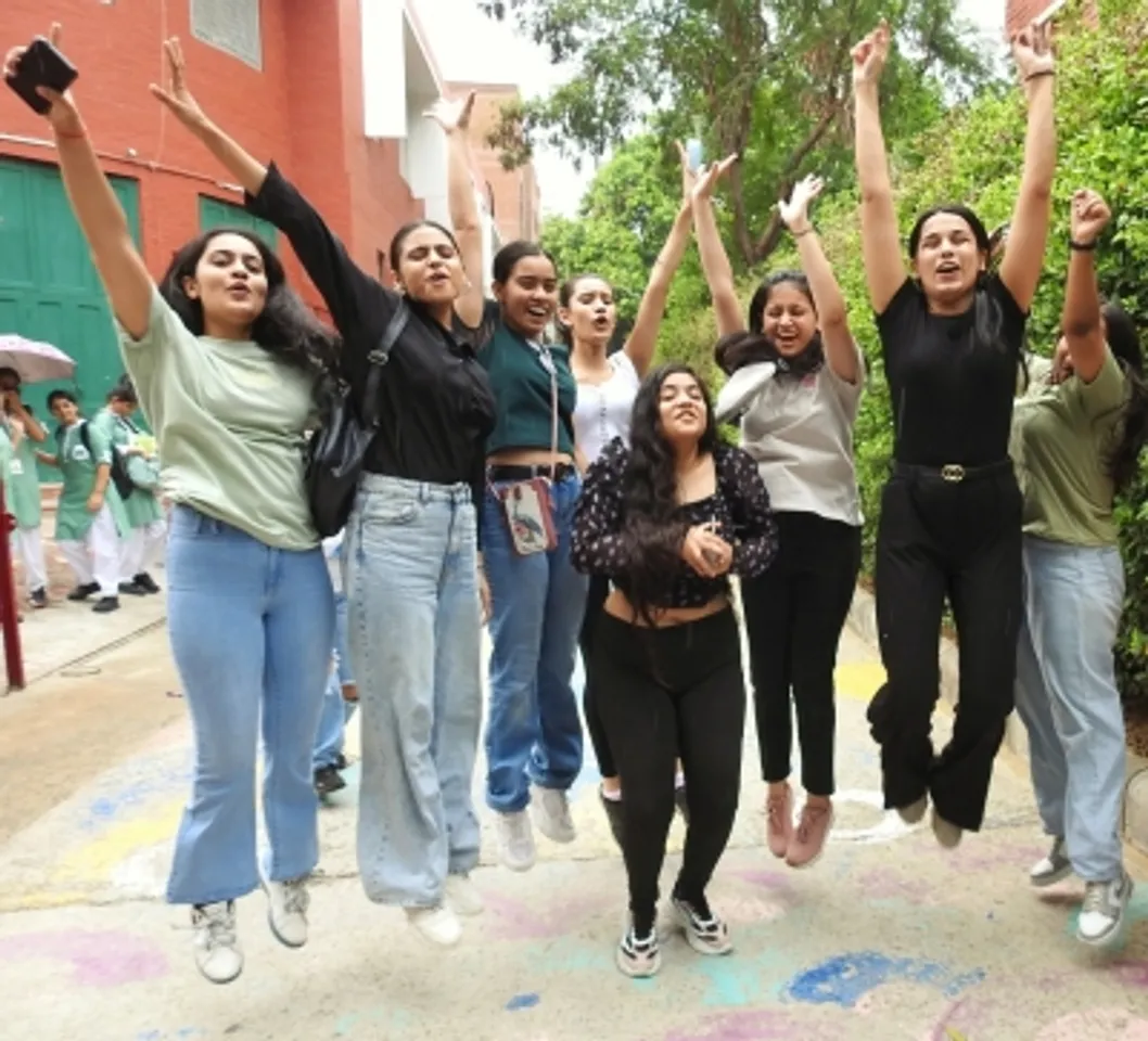 students, CBSE result, celebration,