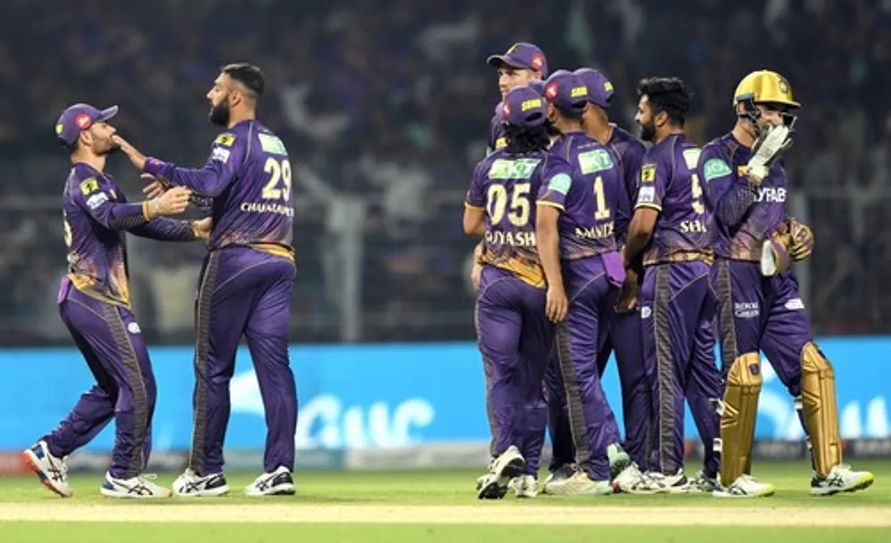 IPL, Kolkata Knight Riders, Royal Challengers Bangalore, Faf du Plessis, Varun Chakravarthy,