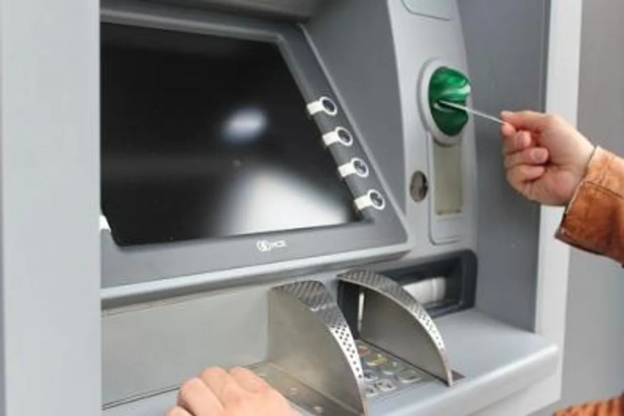 (100719) Bank ATM