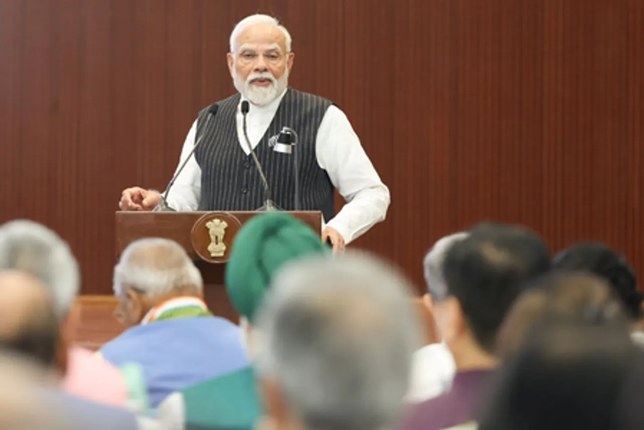 New Delhi: PM Modi Chairs Council of Ministers Meeting