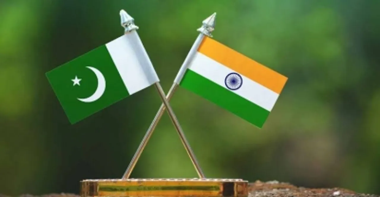 india, pakistan flag,